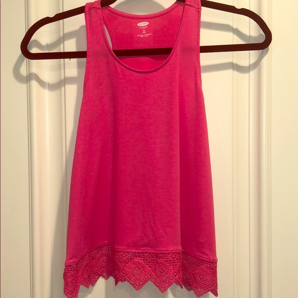 Girls tank.